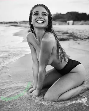 Lola Weippert / lolaweippert nude photo #1644