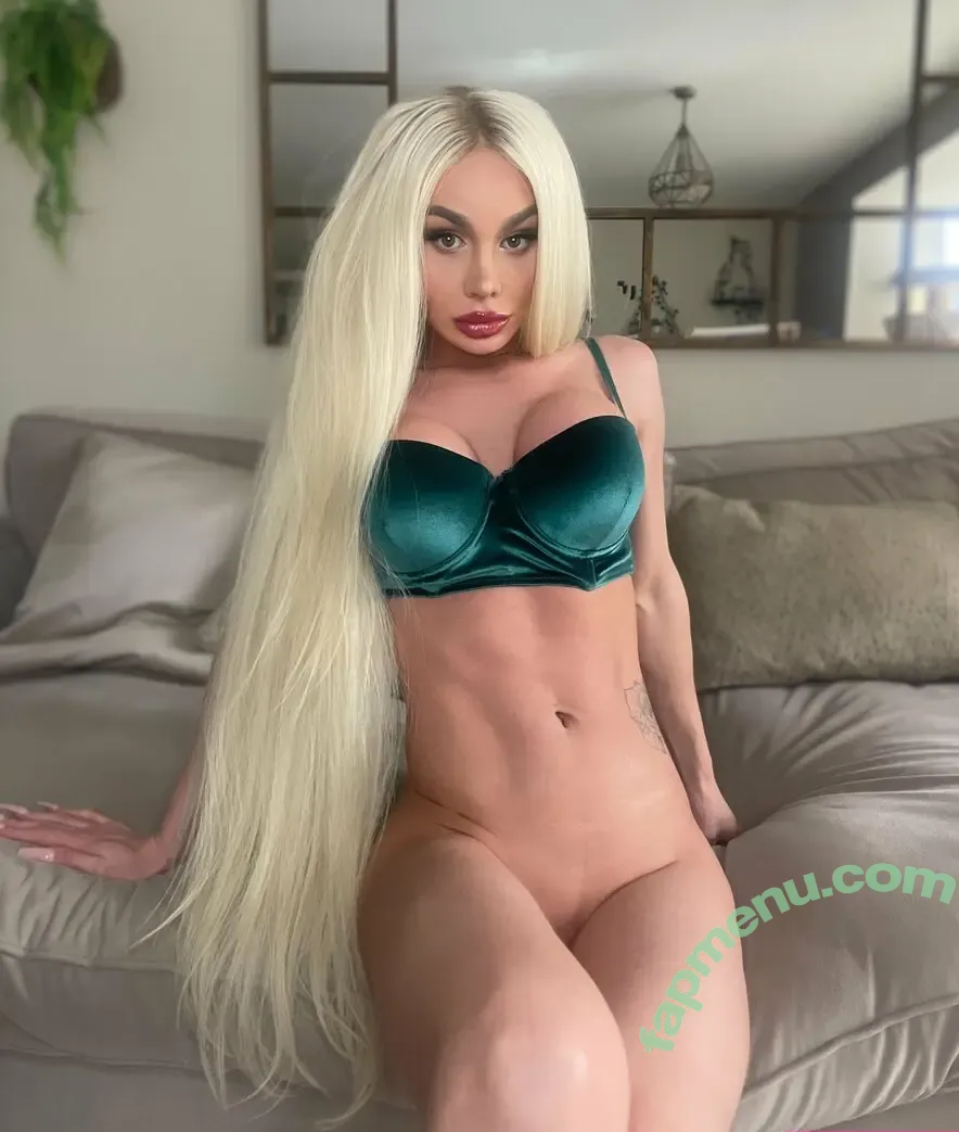 lolachristina nude photo #0104 (lolachristina)