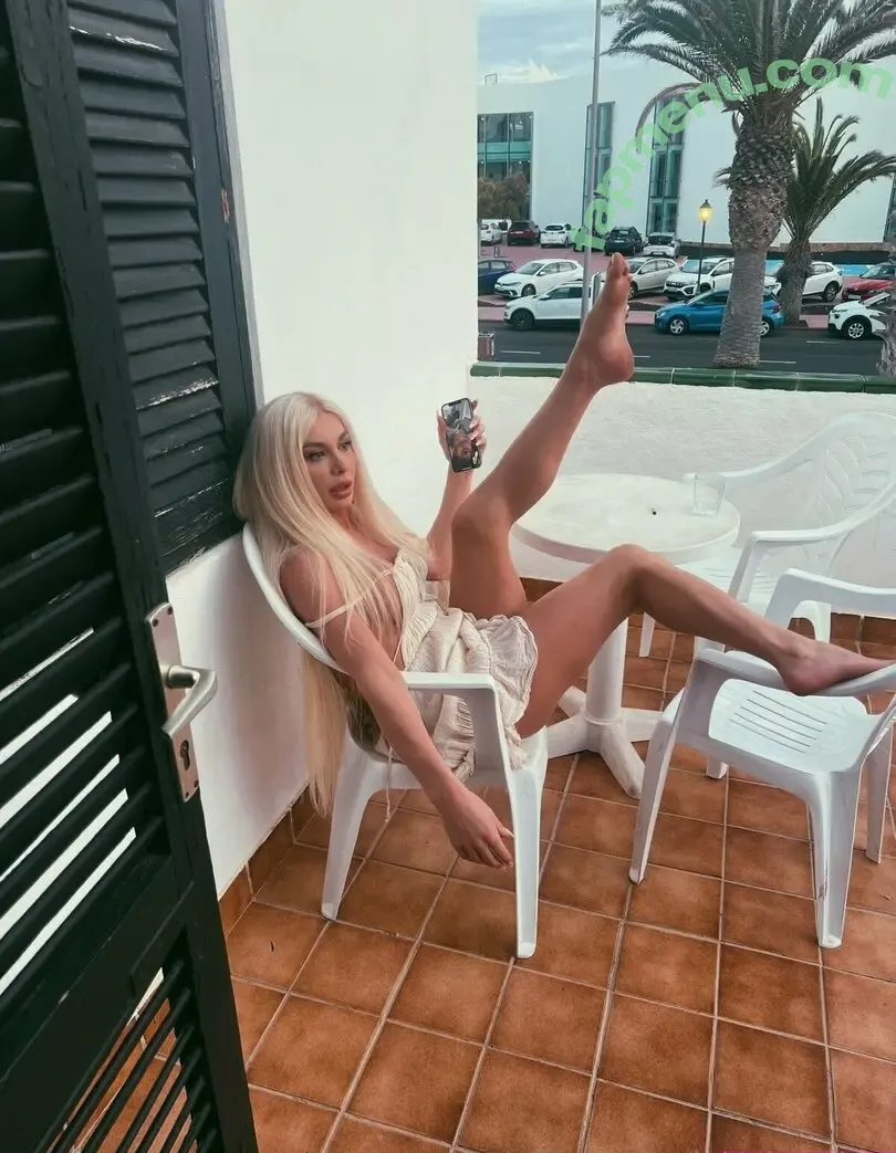 lolachristina nude photo #0122 (lolachristina)