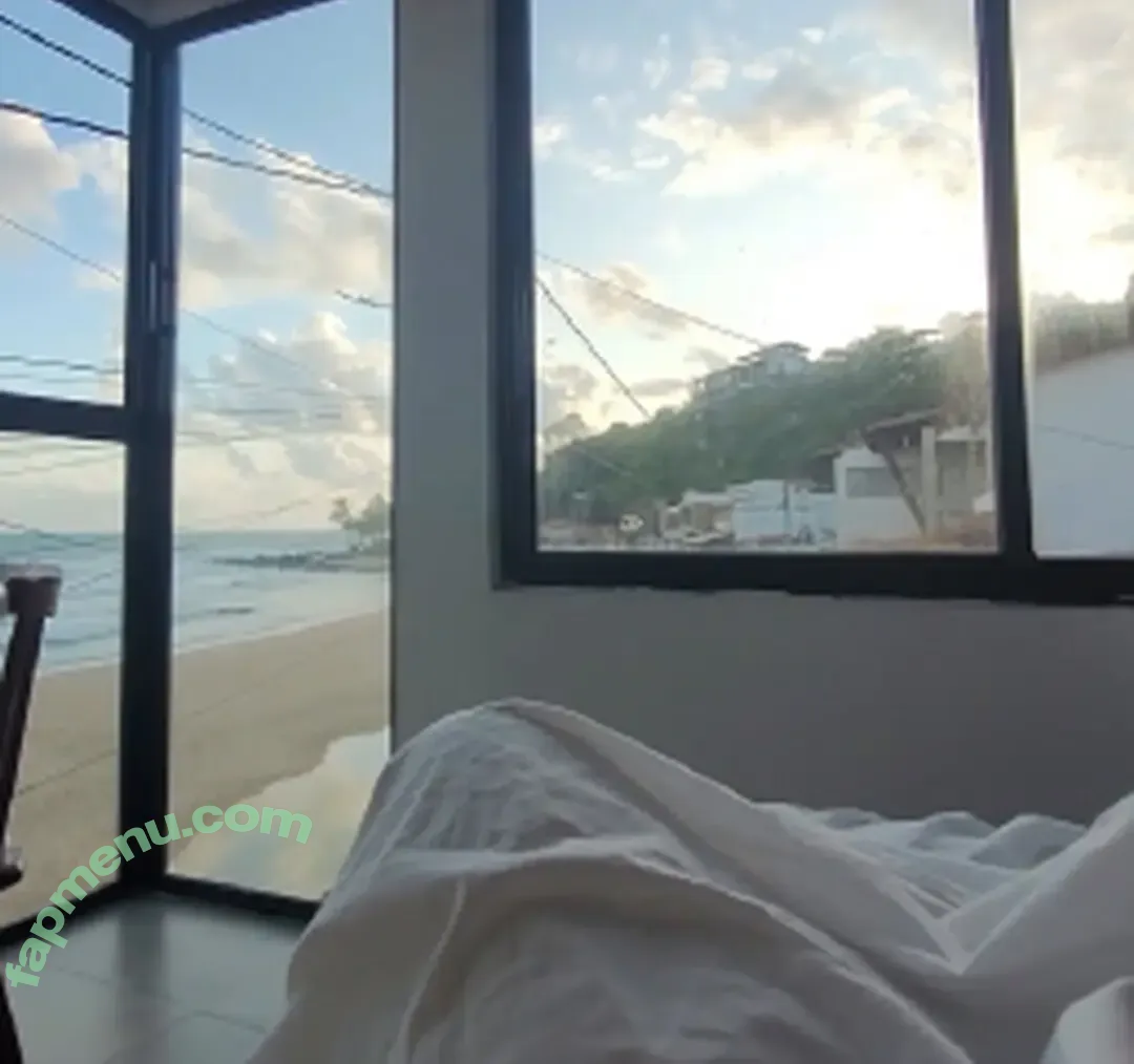Lolah Vibe nude photo #0017 (lolahvibe_)
