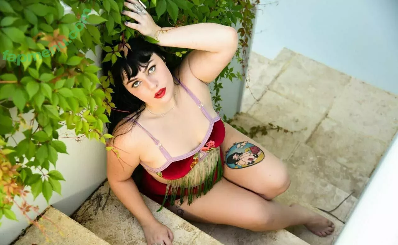 lolahbearxo nude photo #0046 (lolahbearxo)