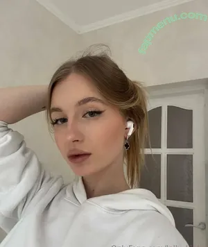  nude photo #0006
