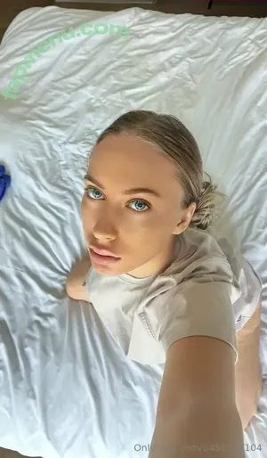  nude photo #0002