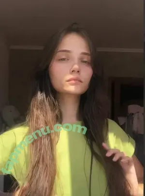  nude photo #0004