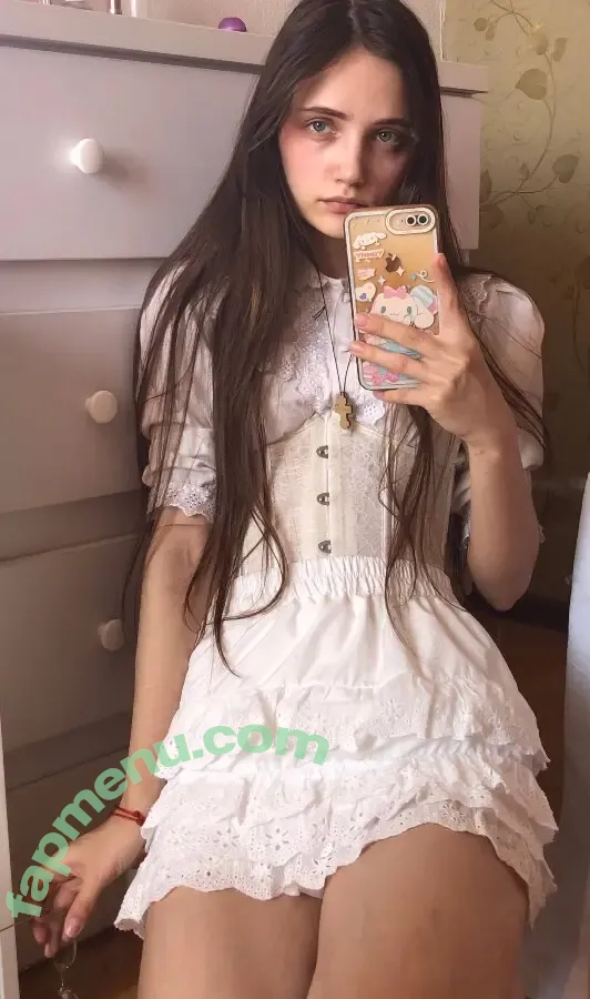 lolyamolya nude photo #0007 (lolyamolya)