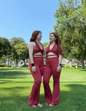 Lonatwins / LonatwinsCB nude photo #0016