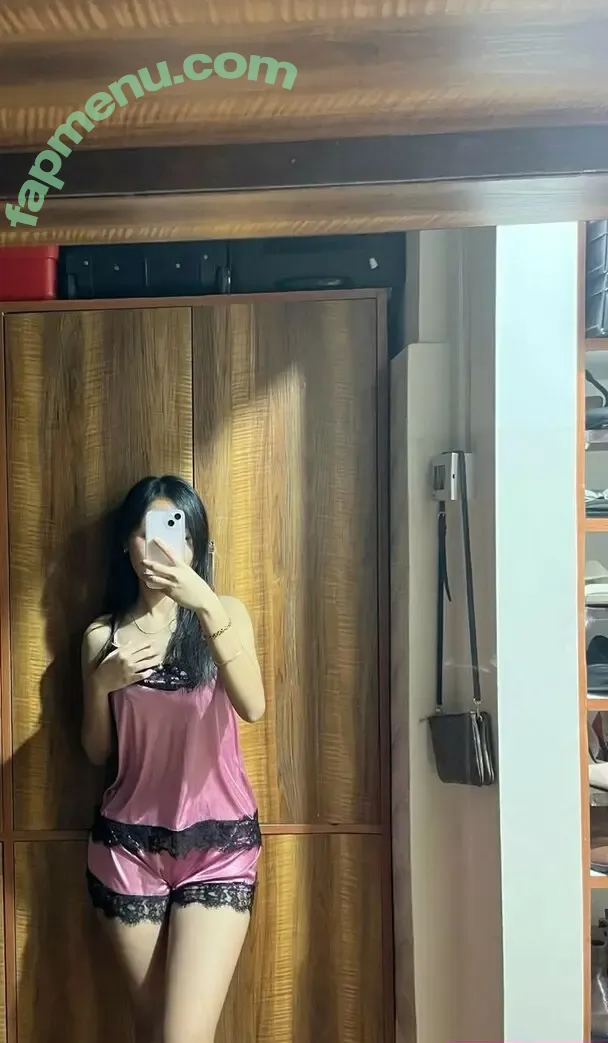 _lonayeptho nude photo #0011 (_lonayeptho)