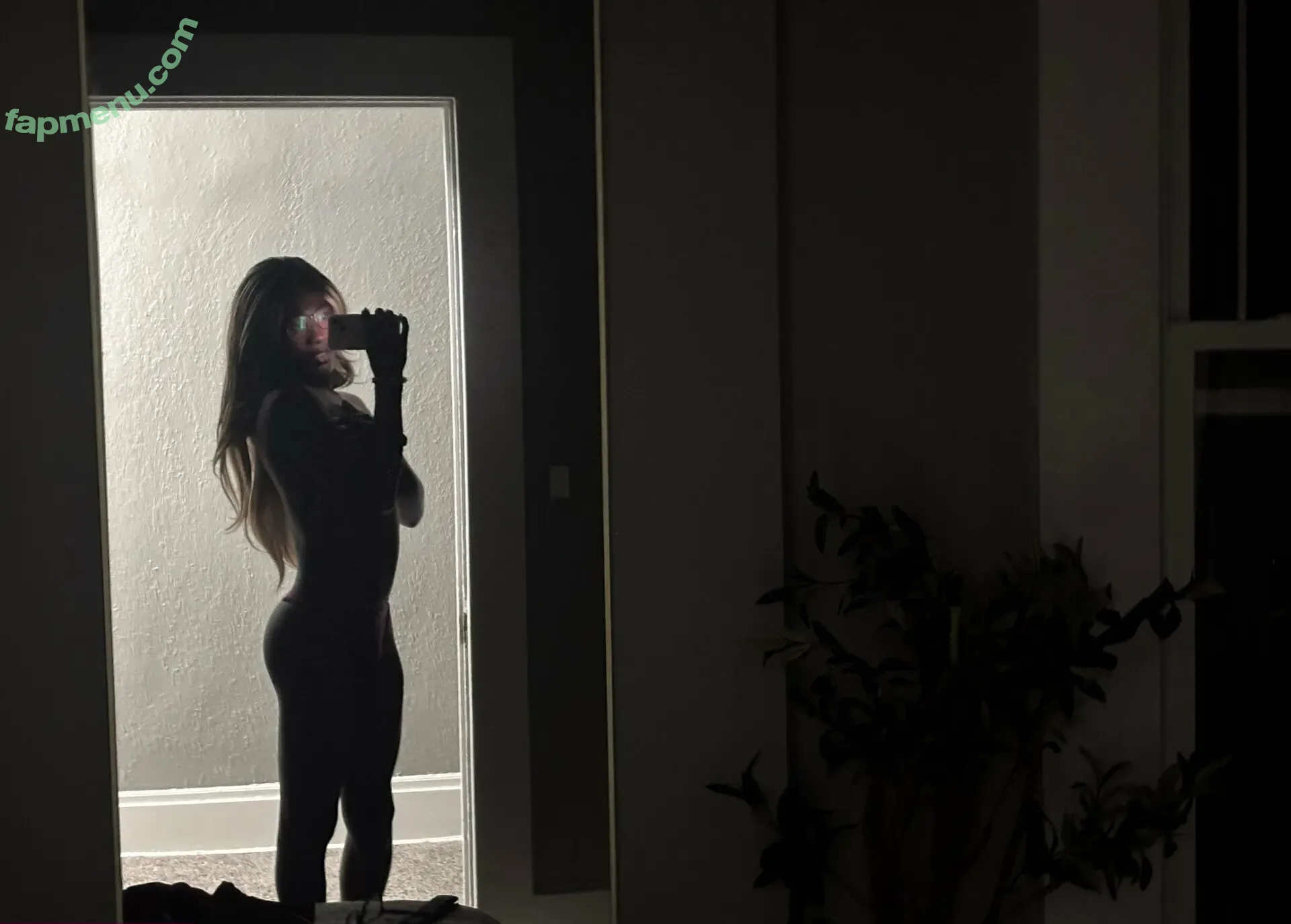 londyndollll nude photo #0020 (londyndoll)