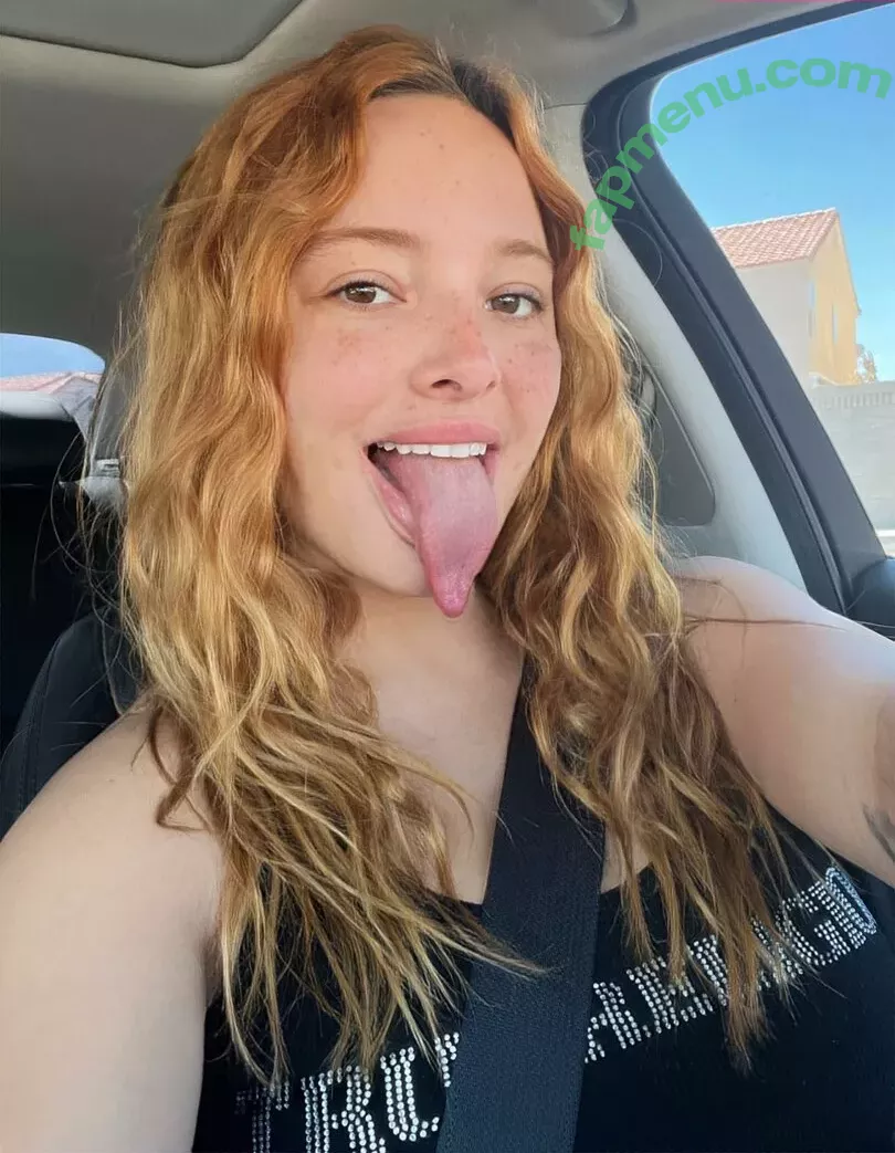 Long Tongue Fetish nude photo #0168 (_longtonguelewis / diqueentongue / longtonguelewis)