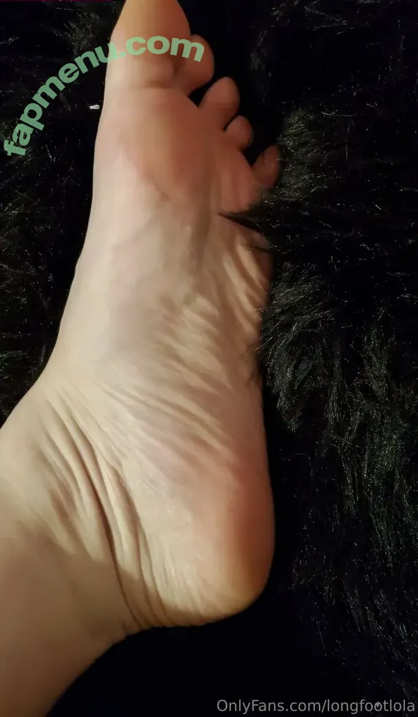 longfootlola nude photo #0002 (la_foot_long)