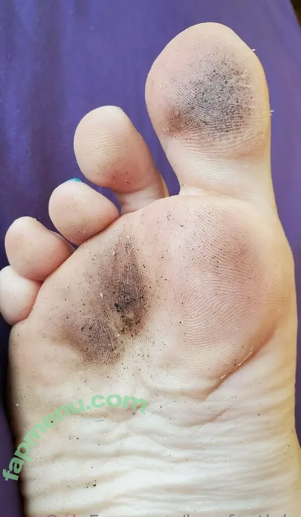 longfootlola nude photo #0012 (la_foot_long)