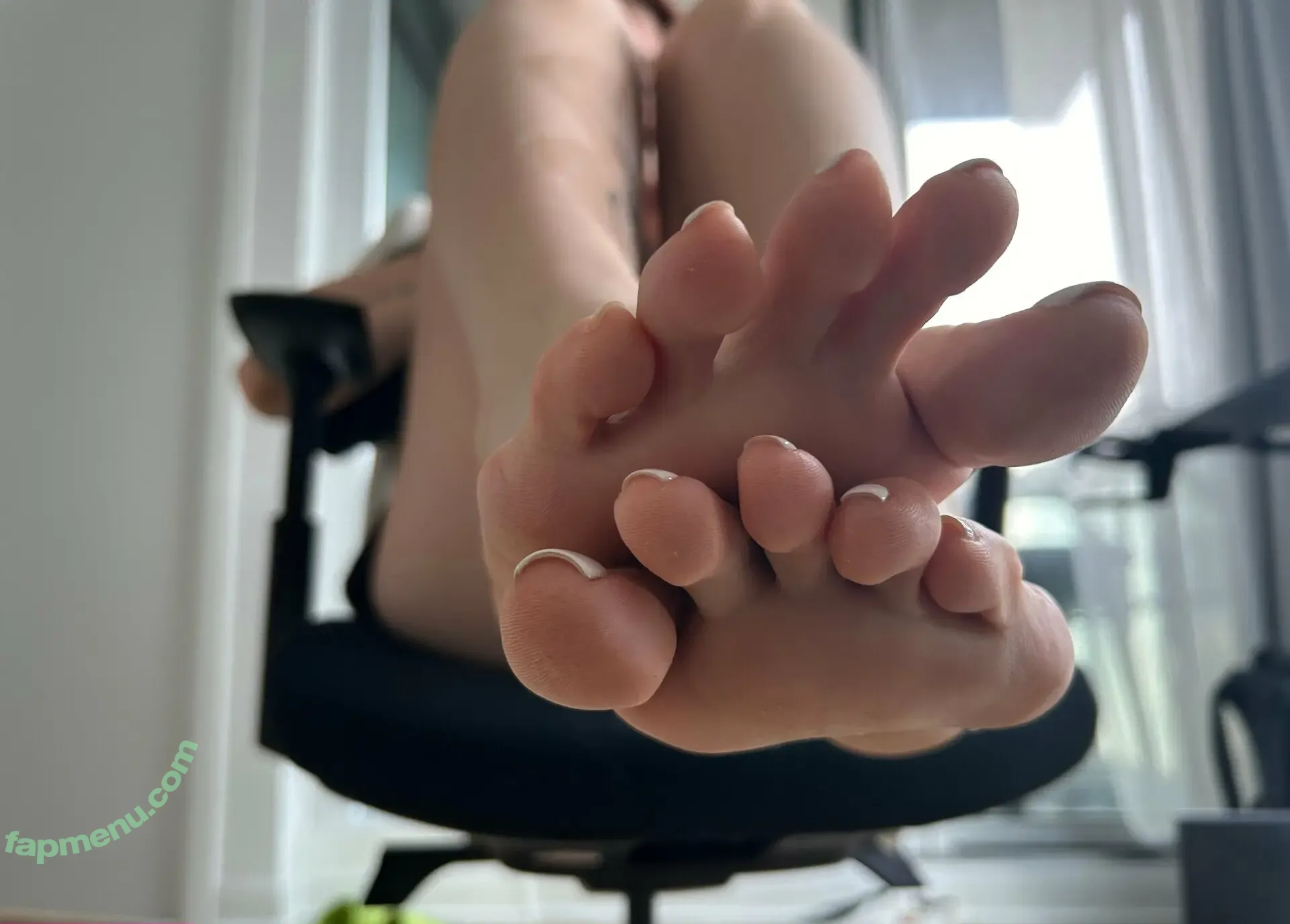 longfootx nude photo #0001 (reel)