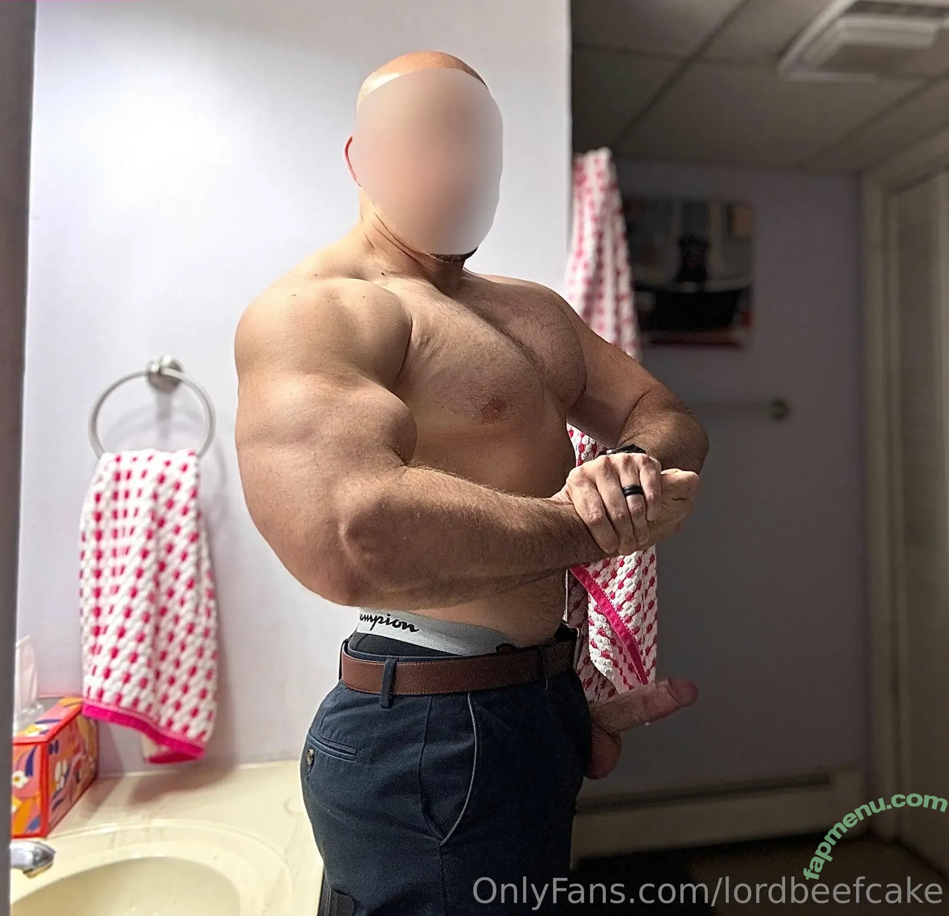 lordbeefcake nude photo #0028 (lordbeefcakes)