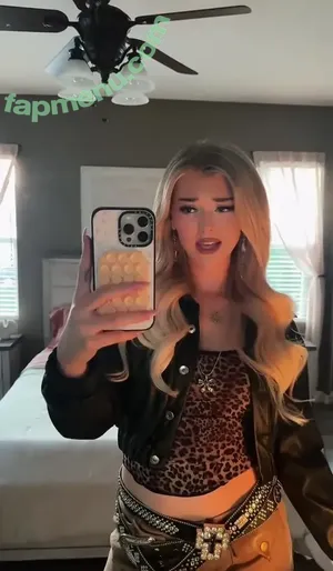 Loren Gray / loren / lorengray nude photo #0103