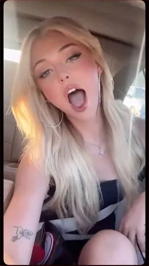 Loren Gray / iamlorengray / loren / lorengray nude photo #0271