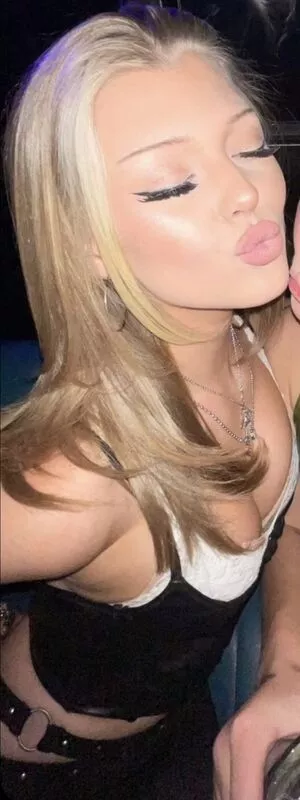 Loren Gray / iamlorengray / loren / lorengray nude photo #0310