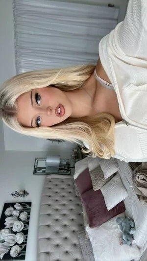 Loren Gray / iamlorengray / loren / lorengray nude photo #0341