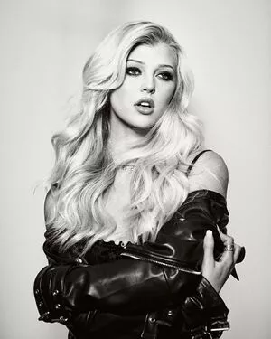 Loren Gray / iamlorengray / loren / lorengray nude photo #0353