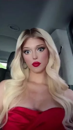 Loren Gray / iamlorengray / loren / lorengray nude photo #0359