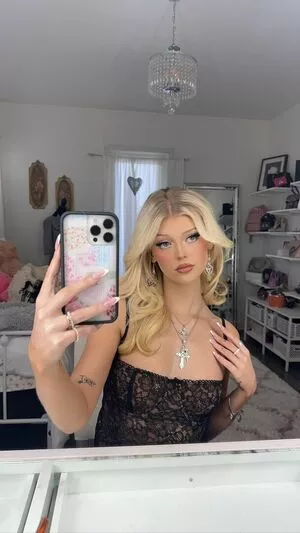 Loren Gray / iamlorengray / loren / lorengray nude photo #0380