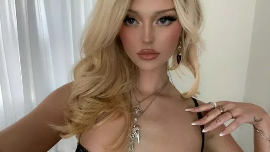 Loren Gray / iamlorengray / loren / lorengray nude photo #0381