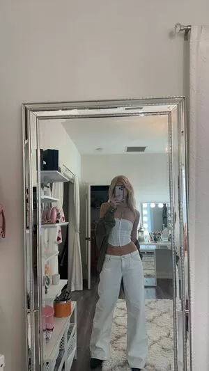 Loren Gray / iamlorengray / loren / lorengray nude photo #0386