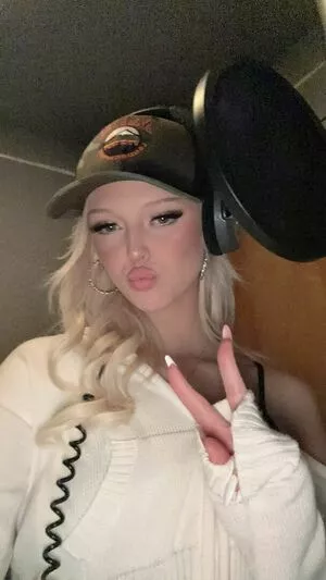 Loren Gray / iamlorengray / loren / lorengray nude photo #0428