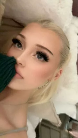 Loren Gray / iamlorengray / loren / lorengray nude photo #0433