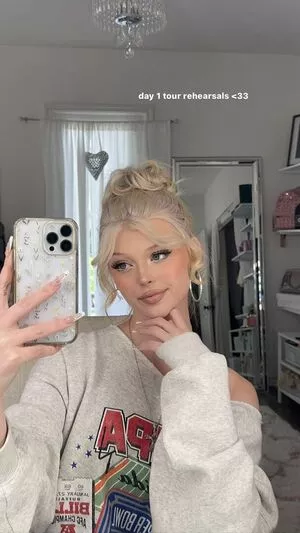 Loren Gray / iamlorengray / loren / lorengray nude photo #0459