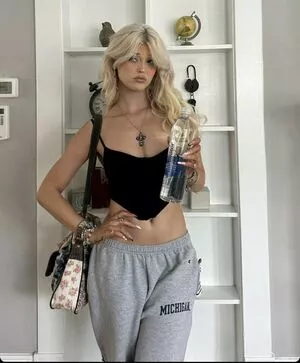 Loren Gray / iamlorengray / loren / lorengray nude photo #0487