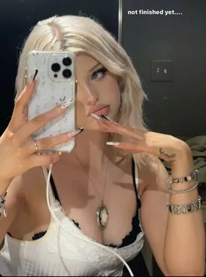 Loren Gray / iamlorengray / loren / lorengray nude photo #0493