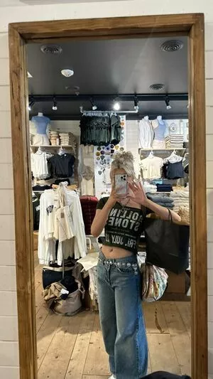 Loren Gray / iamlorengray / loren / lorengray nude photo #0503