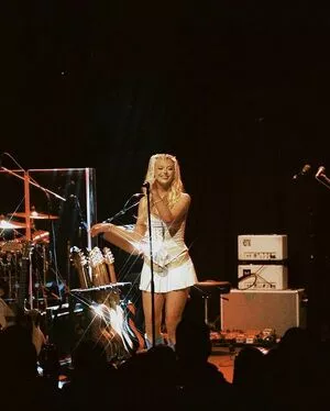 Loren Gray / iamlorengray / loren / lorengray nude photo #0513