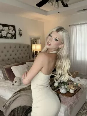 Loren Gray / iamlorengray / loren / lorengray nude photo #0530