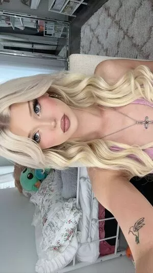 Loren Gray / iamlorengray / loren / lorengray nude photo #0536