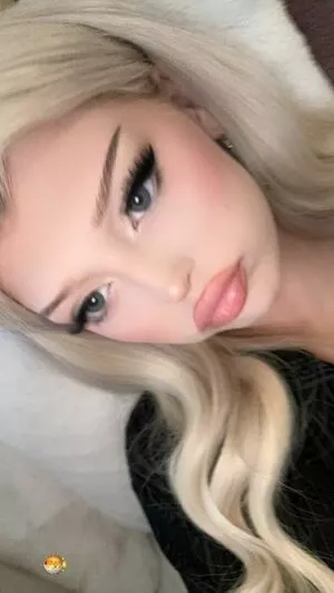 Loren Gray / iamlorengray / loren / lorengray nude photo #0537