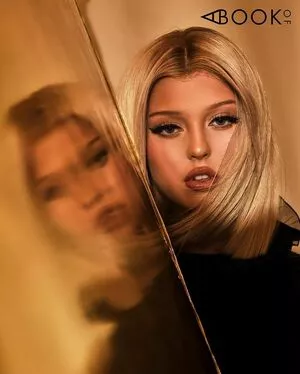 Loren Gray / iamlorengray / loren / lorengray nude photo #0547