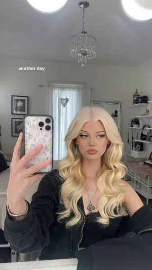 Loren Gray / iamlorengray / loren / lorengray nude photo #0563