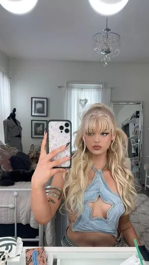 Loren Gray / iamlorengray / loren / lorengray nude photo #0573