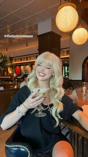 Loren Gray / iamlorengray / loren / lorengray nude photo #0586