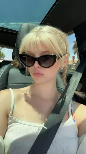 Loren Gray / iamlorengray / loren / lorengray nude photo #0622