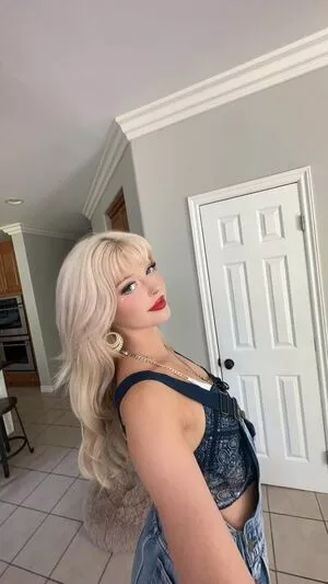 Loren Gray / iamlorengray / loren / lorengray nude photo #0642