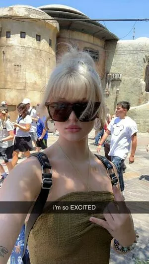 Loren Gray / iamlorengray / loren / lorengray nude photo #0651