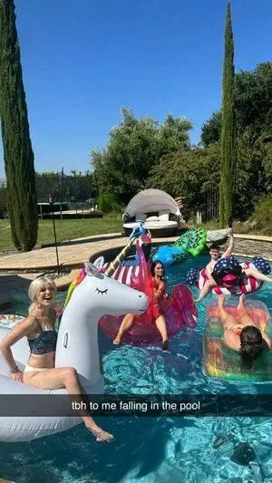 Loren Gray / iamlorengray / loren / lorengray nude photo #0659