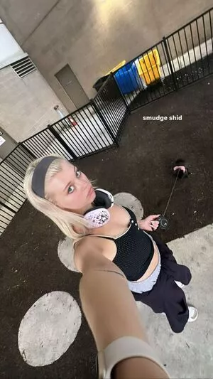Loren Gray / iamlorengray / loren / lorengray nude photo #0665