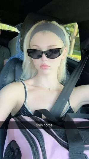 Loren Gray / iamlorengray / loren / lorengray nude photo #0672