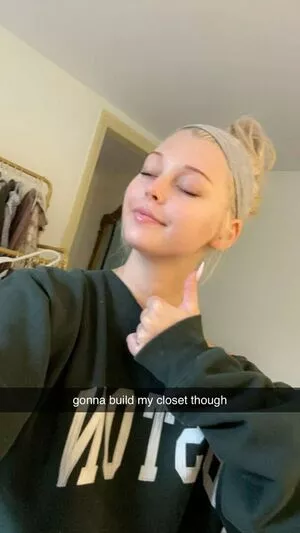 Loren Gray / iamlorengray / loren / lorengray nude photo #0679