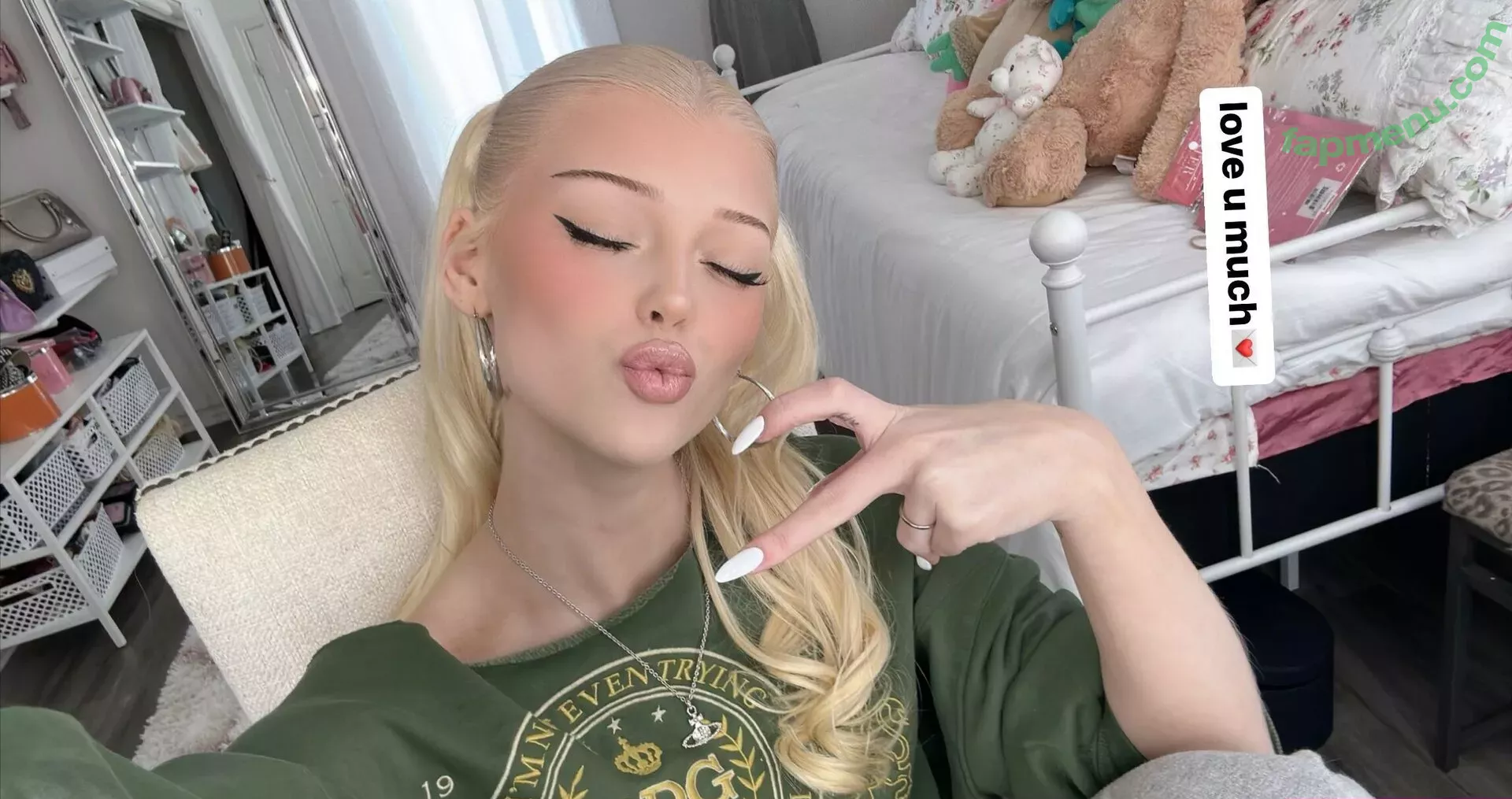 Loren Gray nude photo #0391 (iamlorengray / loren / lorengray)