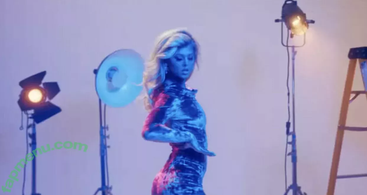 Loren Gray nude photo #0414 (iamlorengray / loren / lorengray)