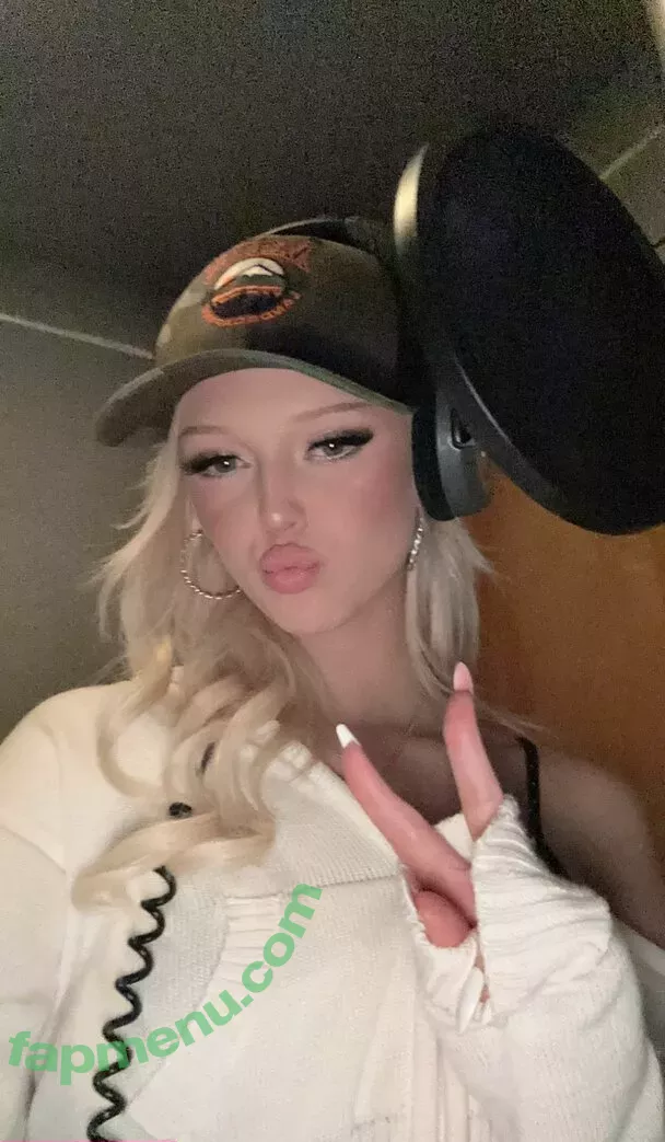 Loren Gray nude photo #0428 (iamlorengray / loren / lorengray)